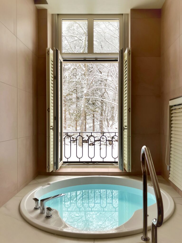 Winter scenery that you can enjoy from the comfort of your room. 